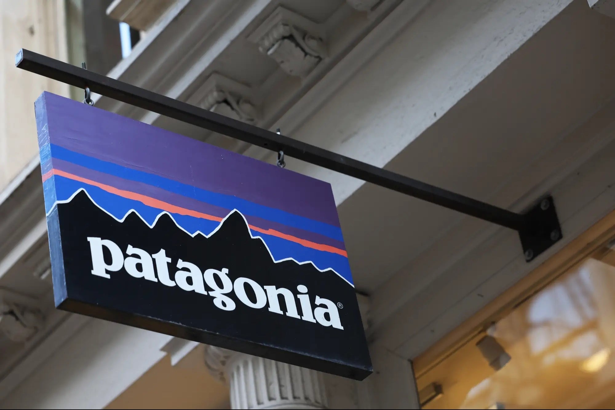 Patagonia新政策震惊员工：搬迁或离职，怎么选？